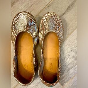 Copper Leather Tieks